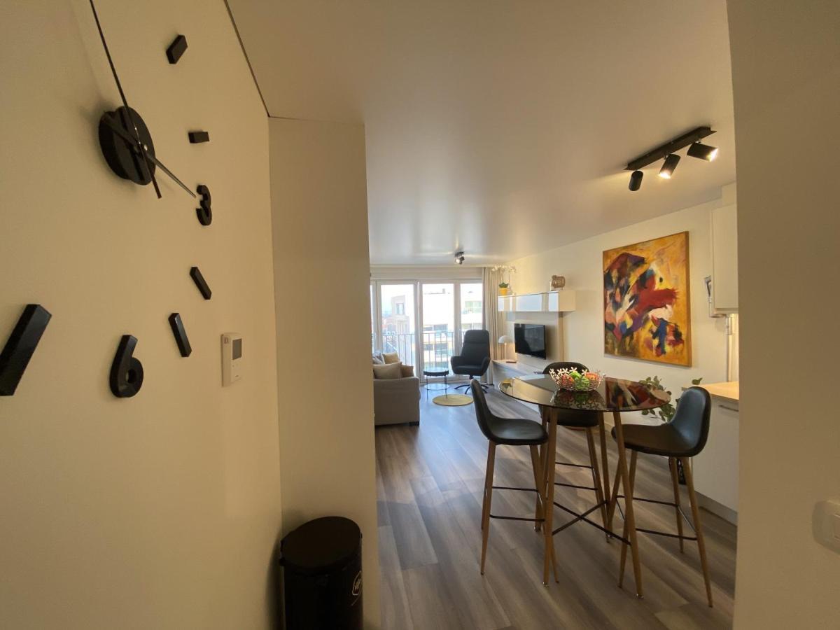 Апартаменты Moderne Studio Aan Zee Остенде Экстерьер фото