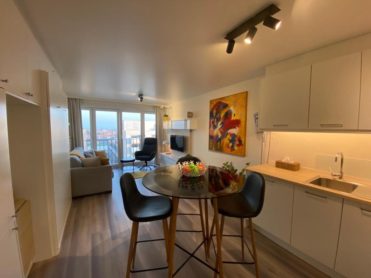 Апартаменты Moderne Studio Aan Zee Остенде Экстерьер фото
