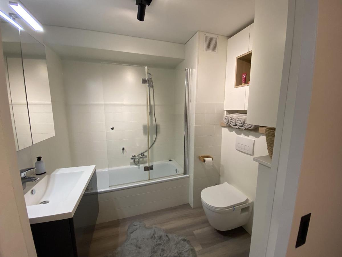 Апартаменты Moderne Studio Aan Zee Остенде Экстерьер фото